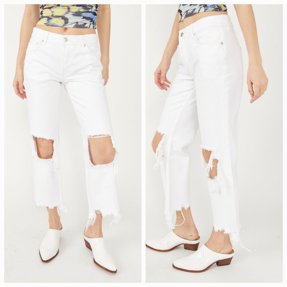 We‎ The Free Distressed High Waist Optic White Jeans OB1463190. Size 30